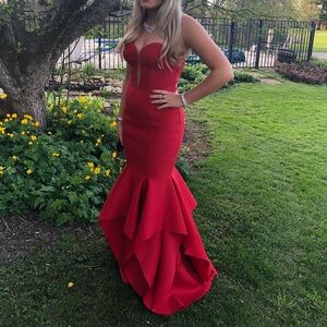 Red prom dress excellent condition!!!
